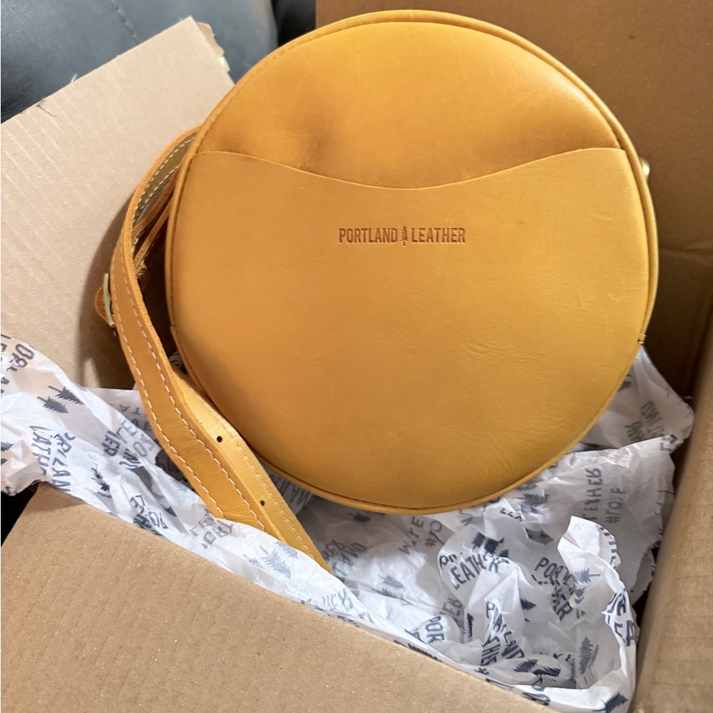 Portland Leather  Round circle Sunflower Yellow  Crossbody Bag